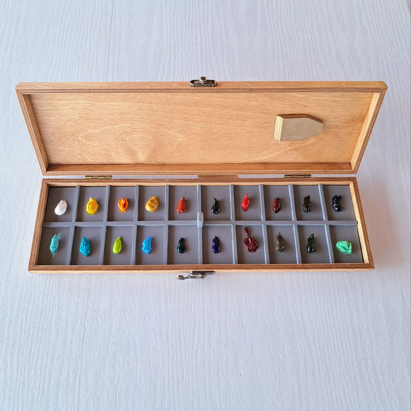 SET of 2 Sta-wet palette case for oil paints, transporter box for oil paints, Plein air oil paints keeper, palette for 20 colors