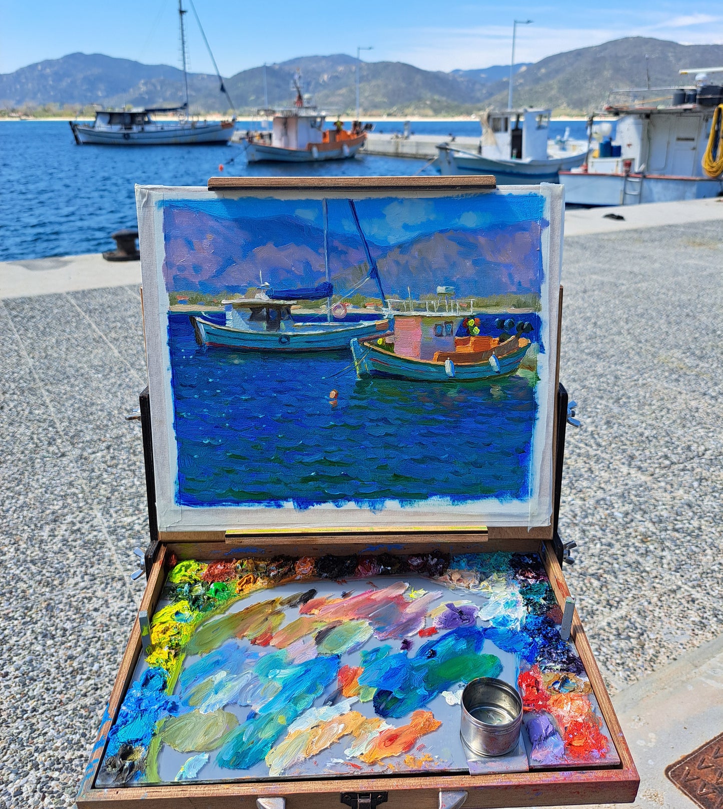 Breeze day in the harbor