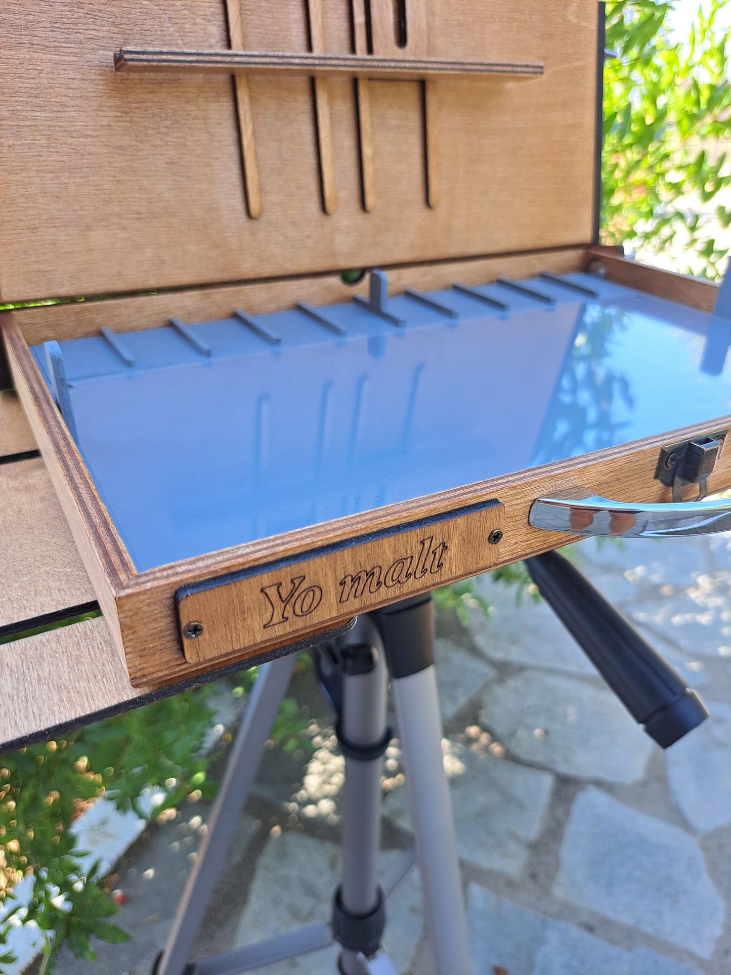 Reversible Lid Pochade Box with Removable Palette – Lightweight, Weatherproof Easel for Plein Air Painting