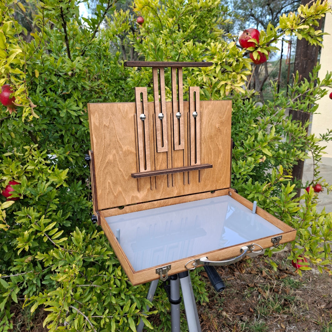 L-Size Pochade Box – Lightweight Plein Air Painting Easel with Grey Mixing Palette